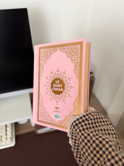 Le Saint Coran (Arabe-Français) - Traduction Par Muhammad Hamidullah - Format 14x20 Cm - Couleur rose - Éditions Al Furkan