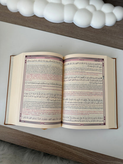 Le Saint Coran - Transcription phonétique (de l'arabe) et Traduction des sens en français et arabe - Edition de luxe (Couverture en cuir couleur Marron doré)