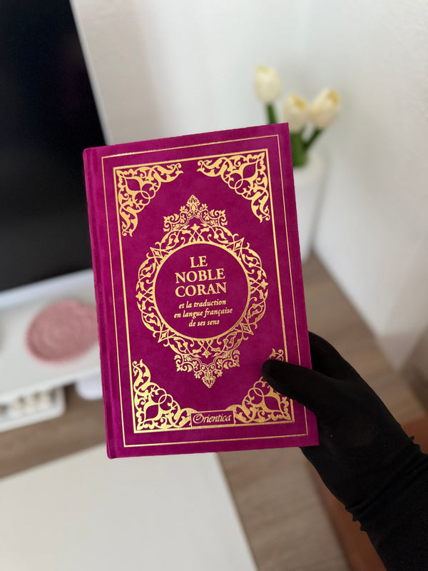 Le Noble Coran et la traduction en langue française de ses sens (bilingue français/arabe) - Edition de luxe couverture cartonnée en daim couleur Fuchsia dorée